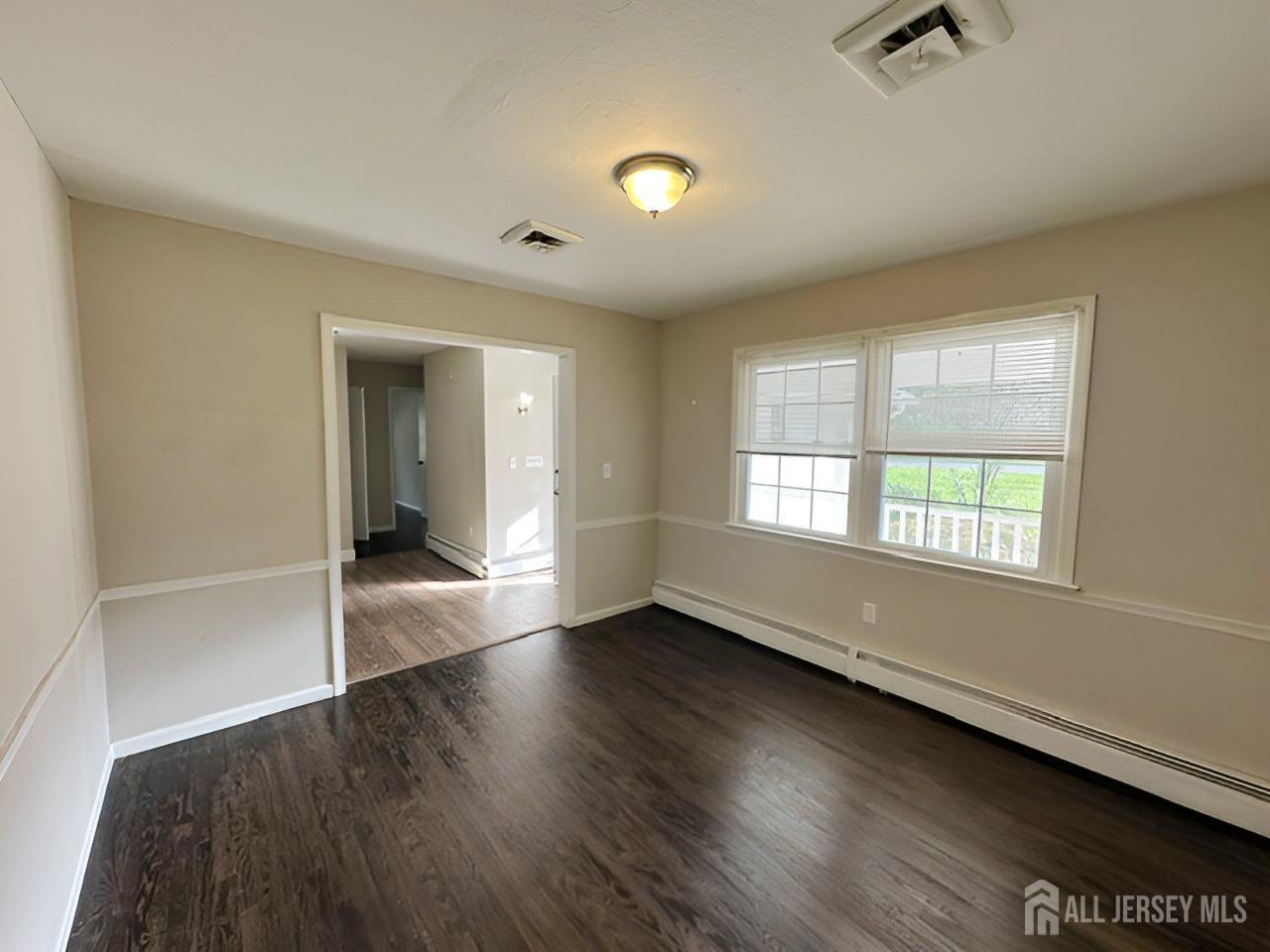 28 Rockleigh Drive Ewing NJ 08628