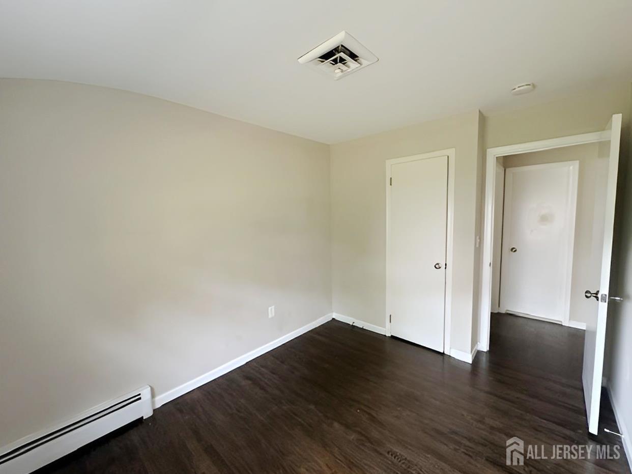 28 Rockleigh Drive Ewing NJ 08628