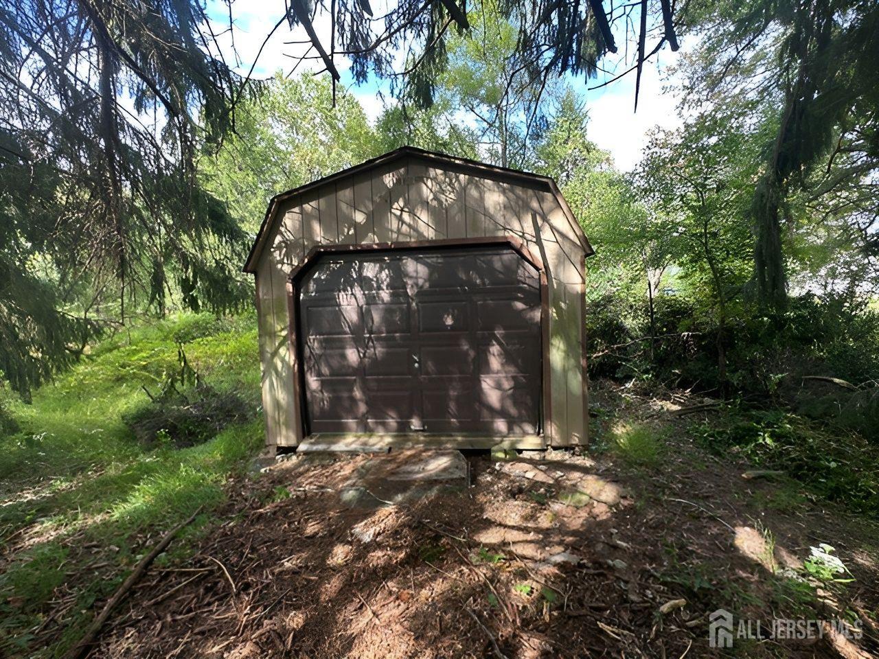 28 Rockleigh Drive Ewing NJ 08628