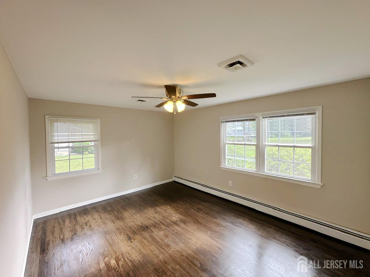 28 Rockleigh Drive Ewing NJ 08628