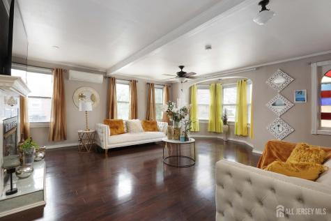 92 Main Street Helmetta NJ 08828