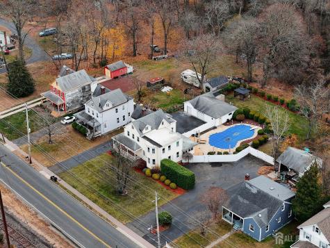 92 Main Street Helmetta NJ 08828