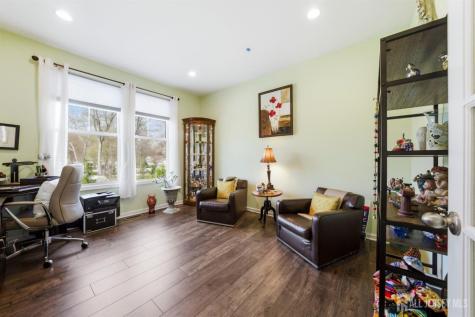 5 E Bock Lane East Brunswick NJ 08816