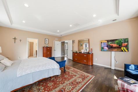 5 E Bock Lane East Brunswick NJ 08816