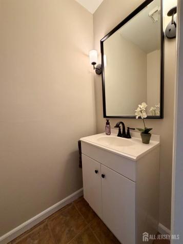 377 Bolton Road East Windsor NJ 08520