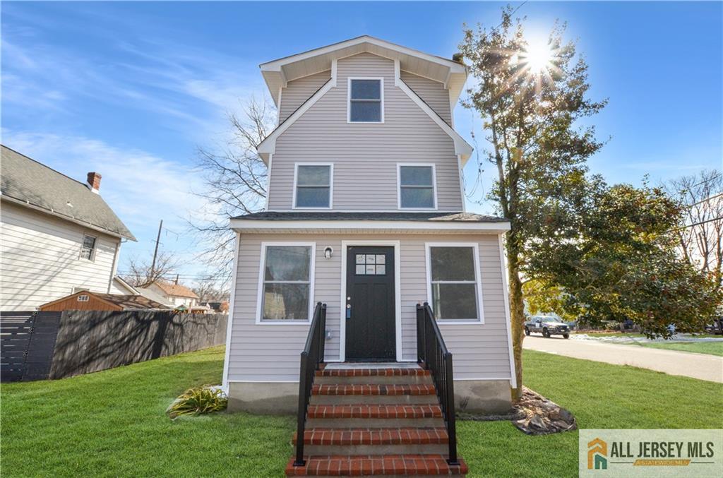 24 John Street Helmetta NJ 08828