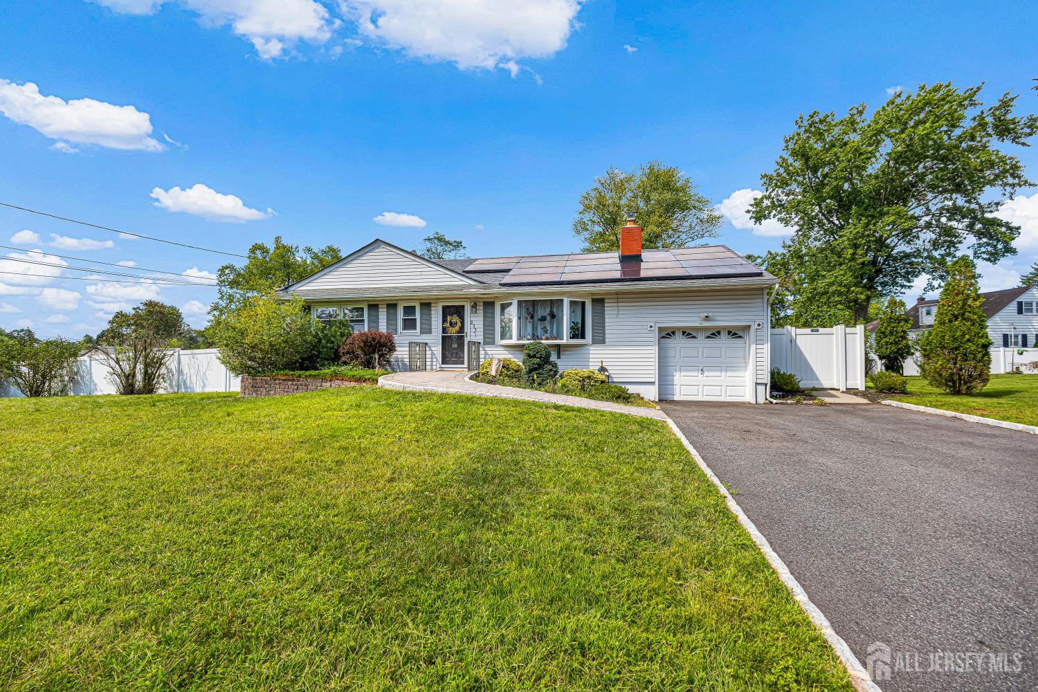 233 Shirley Parkway Piscataway NJ 08854