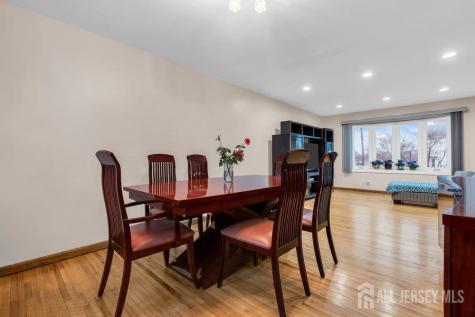 261 Catherine Street South Amboy NJ 08879