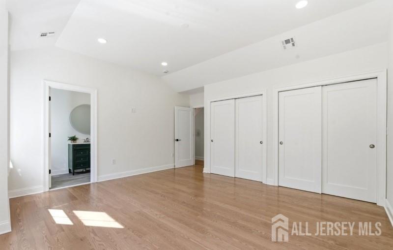 61 Hickory Street Metuchen NJ 08840