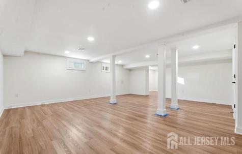 61 Hickory Street Metuchen NJ 08840