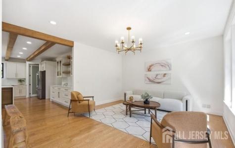 61 Hickory Street Metuchen NJ 08840