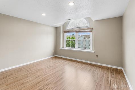 834 Edpas Road New Brunswick NJ 08901