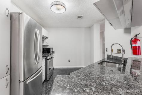 834 Edpas Road New Brunswick NJ 08901