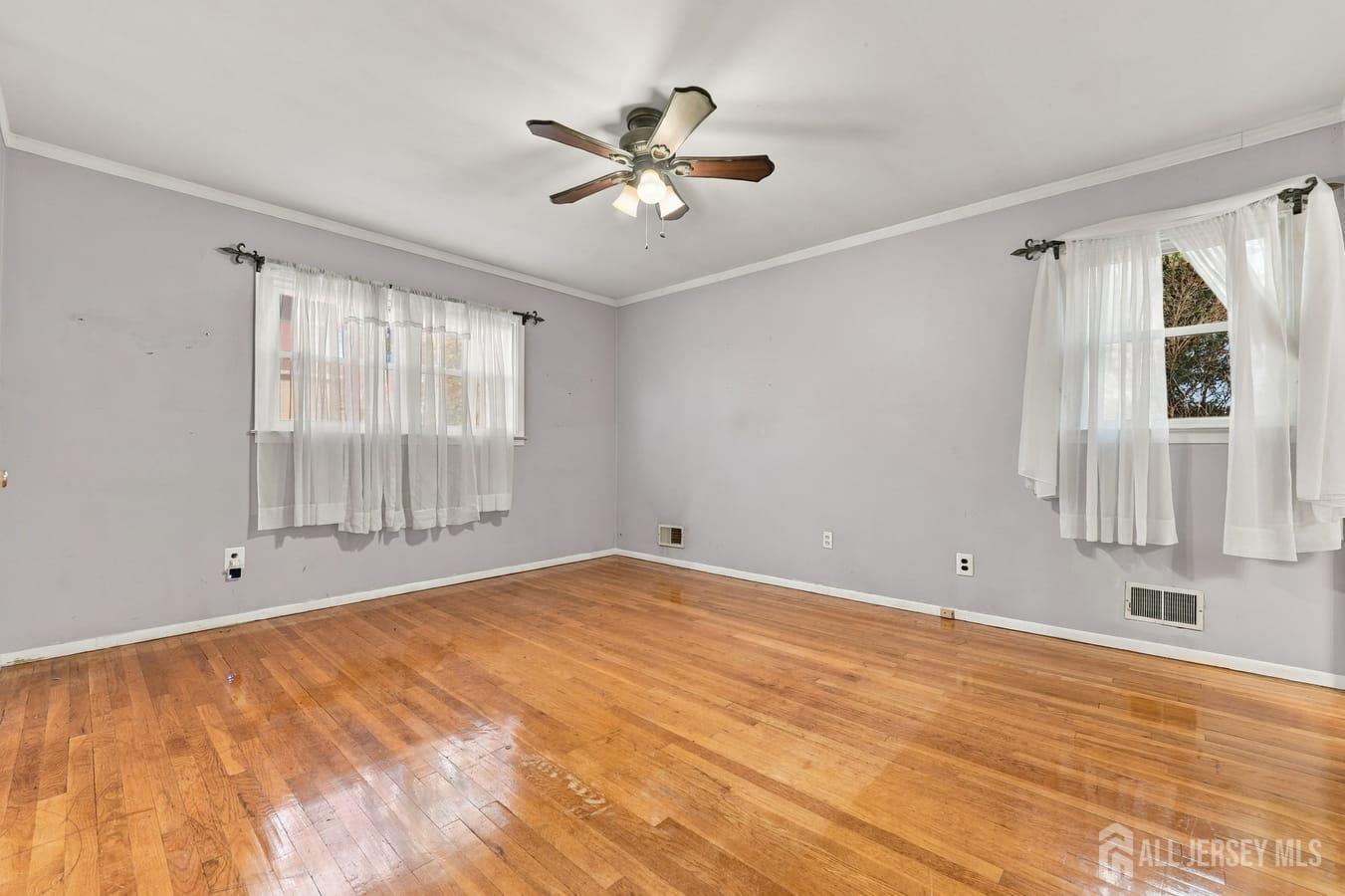 26 Chandler Road Edison NJ 08820