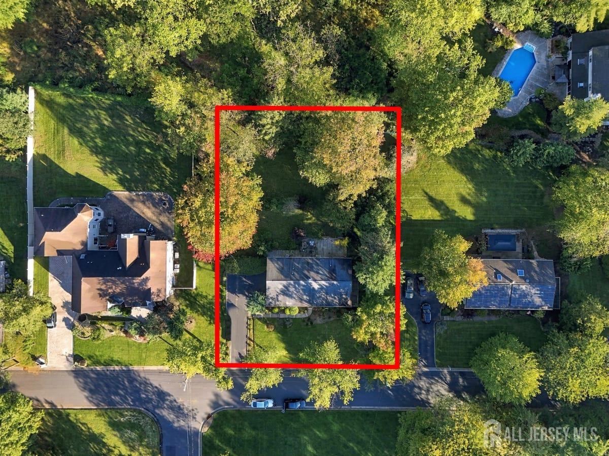 26 Chandler Road Edison NJ 08820
