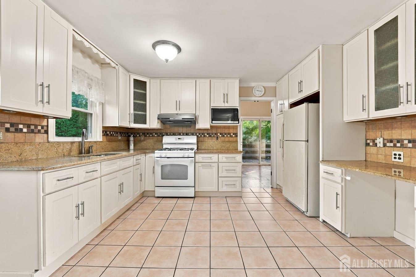 26 Chandler Road Edison NJ 08820