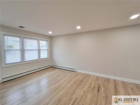 397 Lake Avenue Colonia NJ 07067