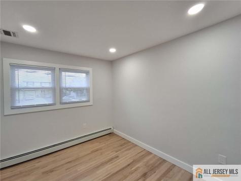 397 Lake Avenue Colonia NJ 07067