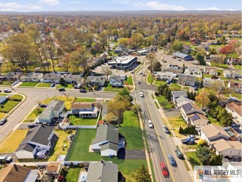 397 Lake Avenue Colonia NJ 07067