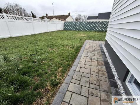 397 Lake Avenue Colonia NJ 07067