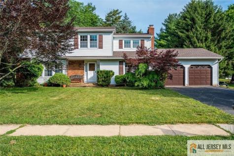 34 Groendyke Lane Plainsboro NJ 08536