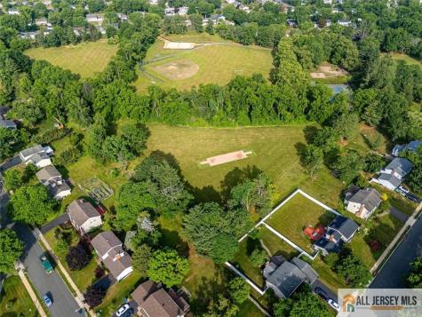34 Groendyke Lane Plainsboro NJ 08536