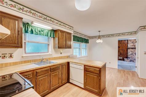 34 Groendyke Lane Plainsboro NJ 08536