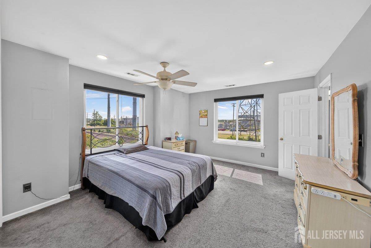 55 Marina View Drive Sewaren NJ 07077