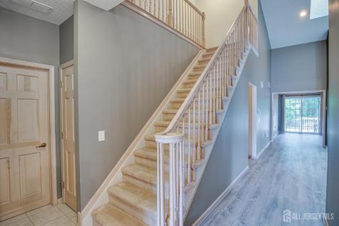 19 Dawson Lane Monroe NJ 08831