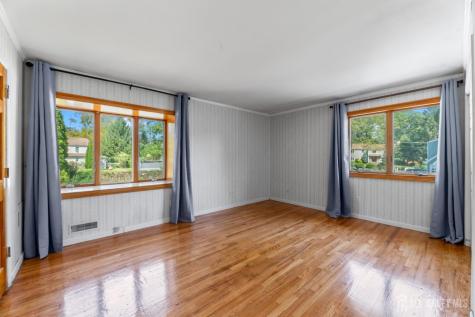 9 Denise Avenue East Brunswick NJ 08850