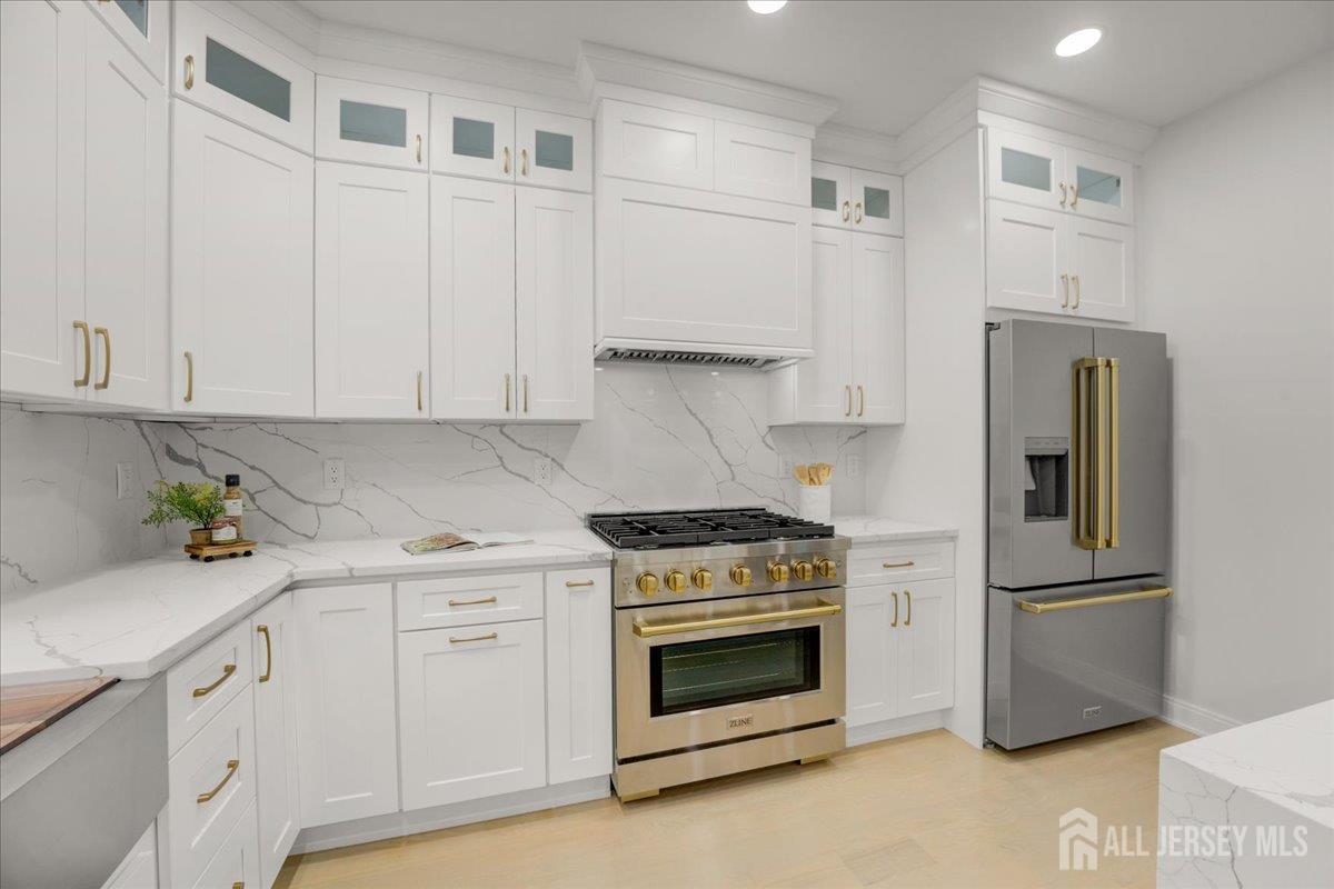 29 Lake Street Jamesburg NJ 08831