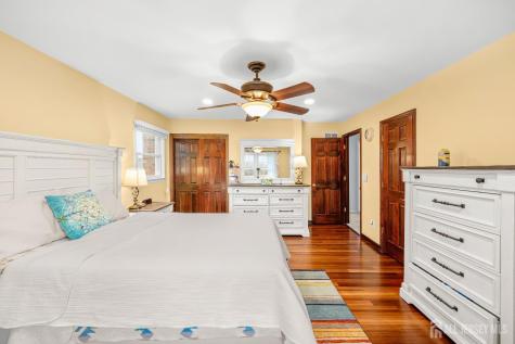 6 Stafford Road South Brunswick NJ 08852