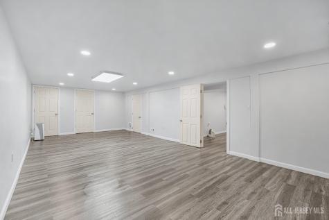 6 Stafford Road South Brunswick NJ 08852
