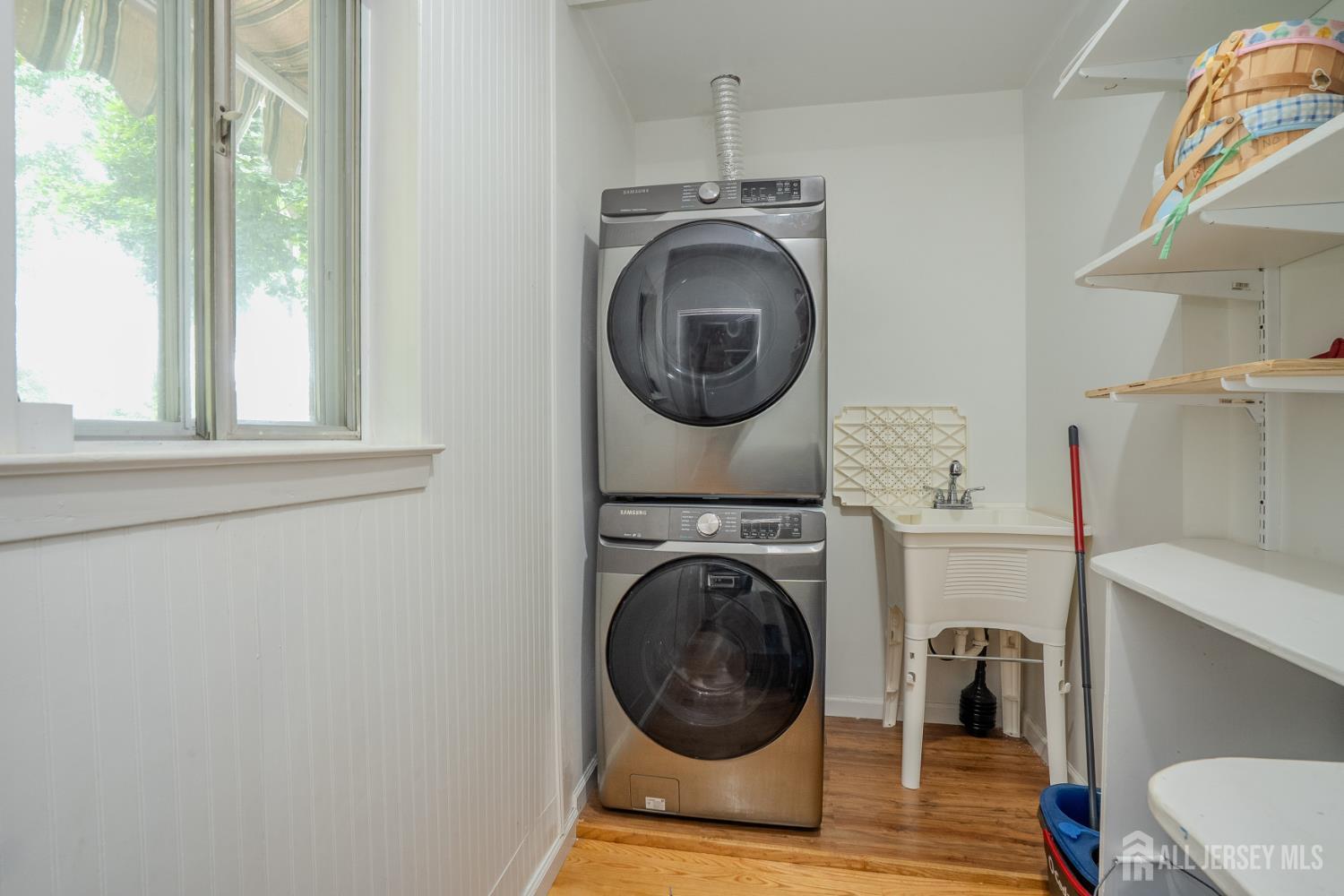 11 Holland Lane East Windsor NJ 08512