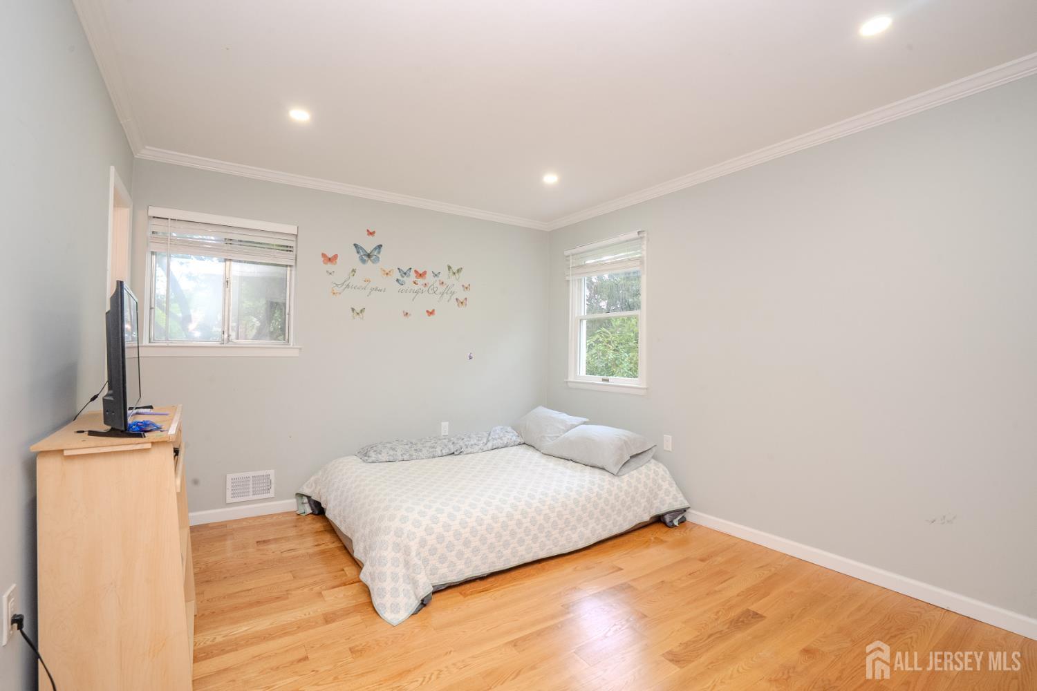 11 Holland Lane East Windsor NJ 08512