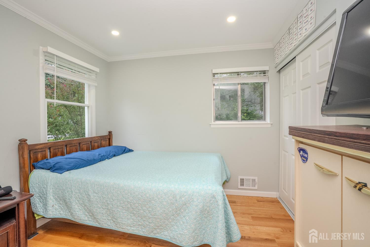 11 Holland Lane East Windsor NJ 08512