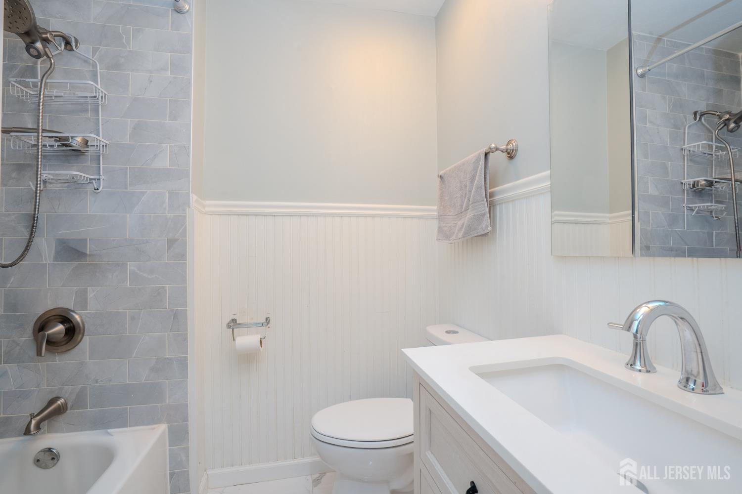 11 Holland Lane East Windsor NJ 08512