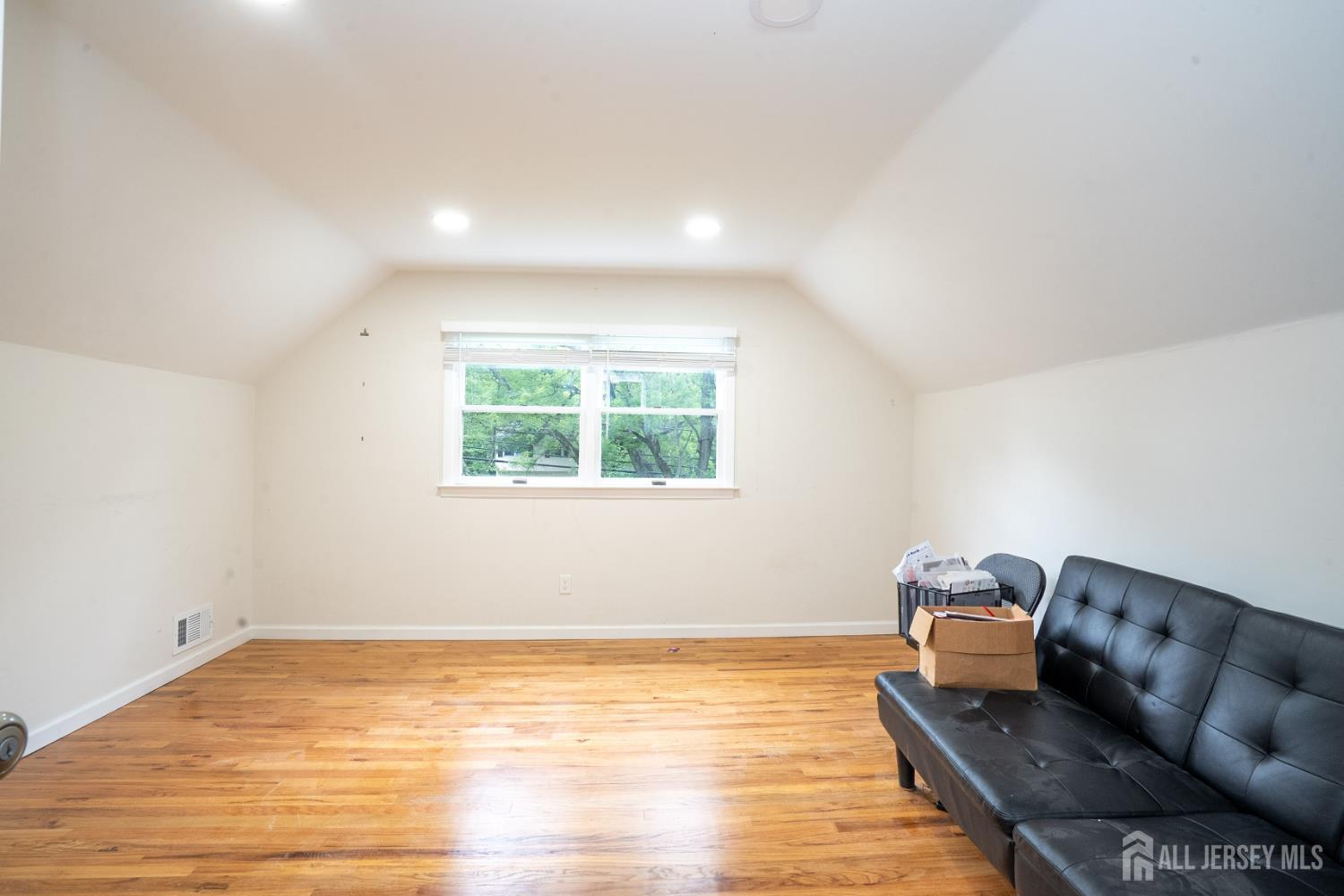 11 Holland Lane East Windsor NJ 08512