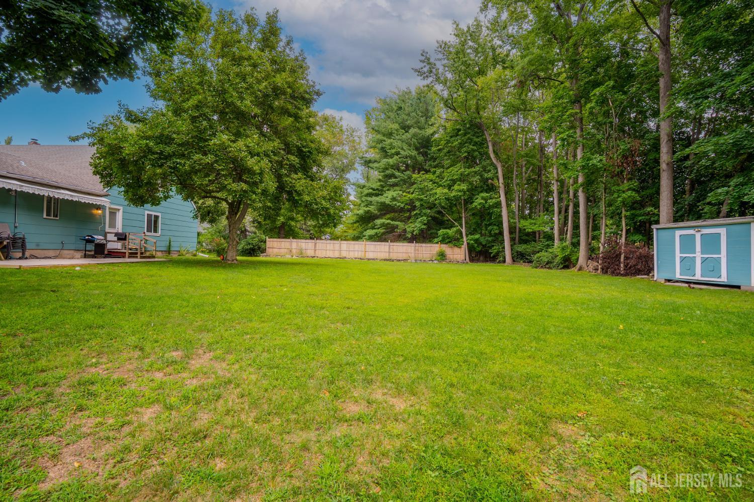 11 Holland Lane East Windsor NJ 08512