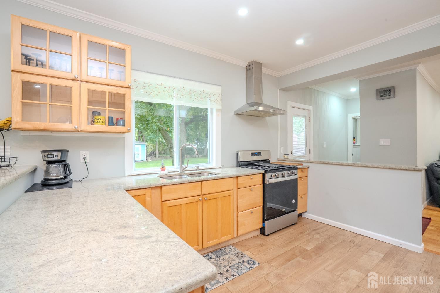 11 Holland Lane East Windsor NJ 08512