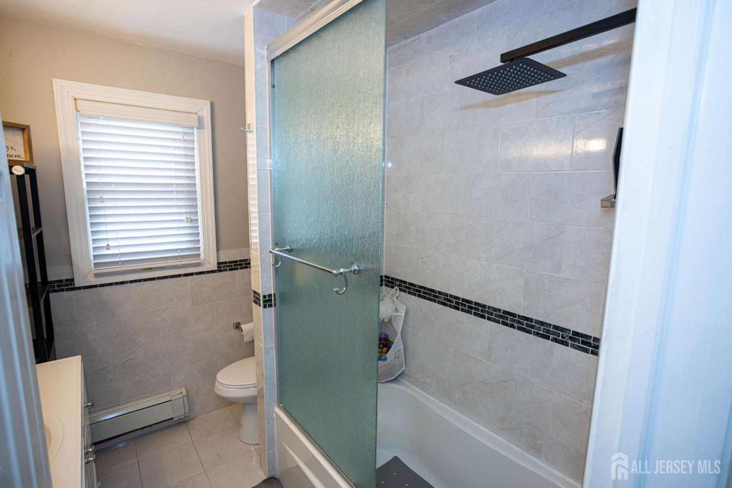 159 Norton Street Sayreville NJ 08879