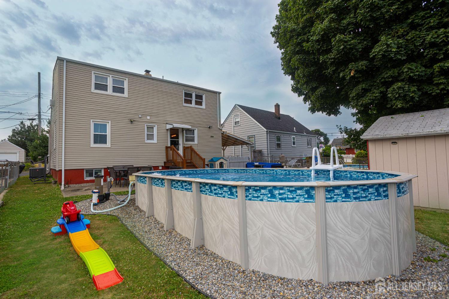 159 Norton Street Sayreville NJ 08879