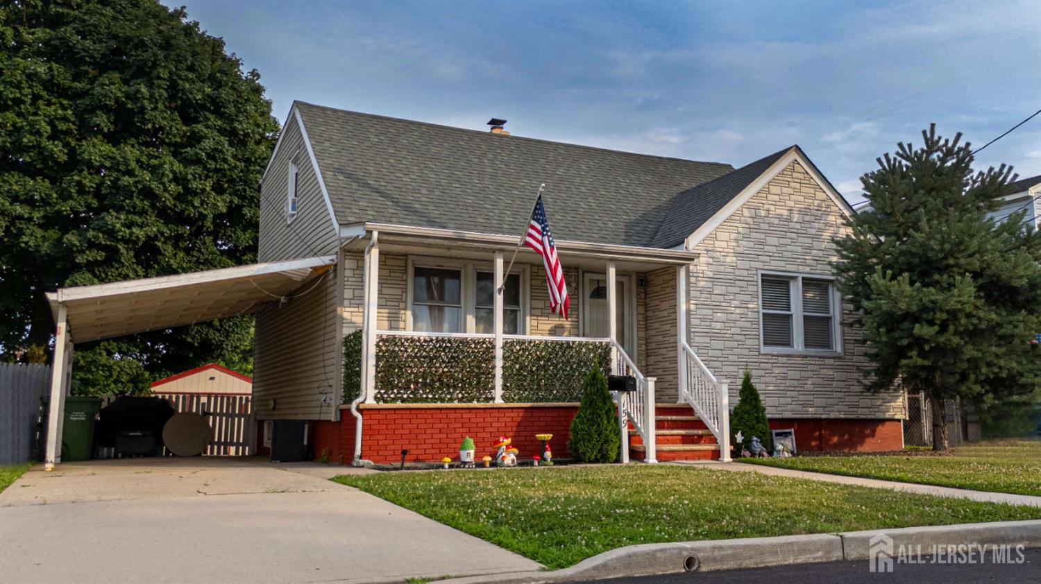 159 Norton Street Sayreville NJ 08879