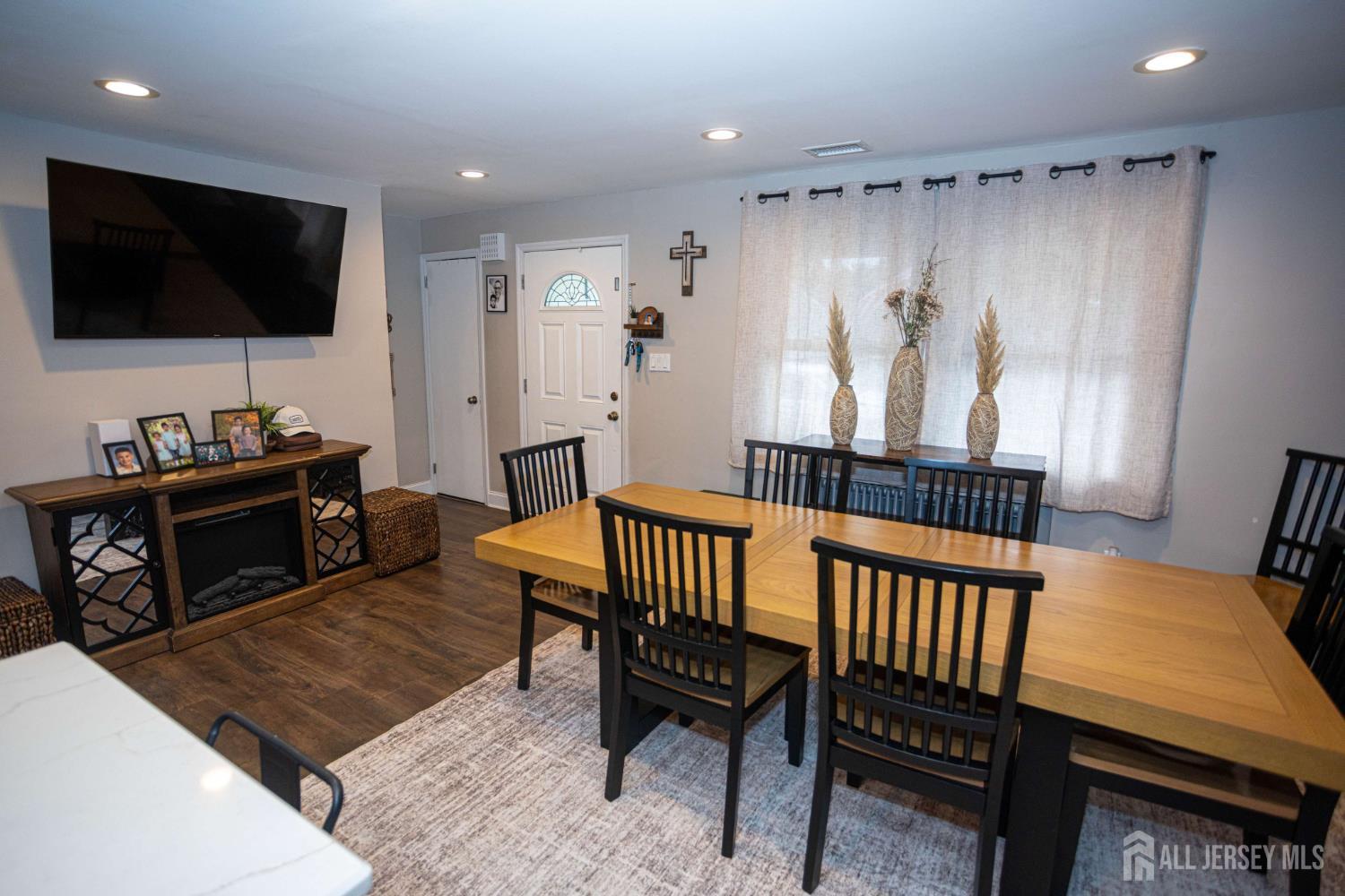 159 Norton Street Sayreville NJ 08879