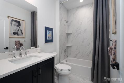 11 Cole Place Middlesex NJ 08512