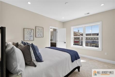 8 Arthur Lane Cranbury NJ 08512