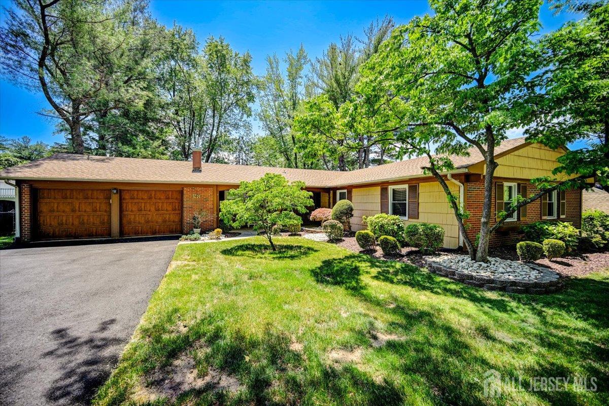 28 Morningside Drive Old Bridge NJ 08857