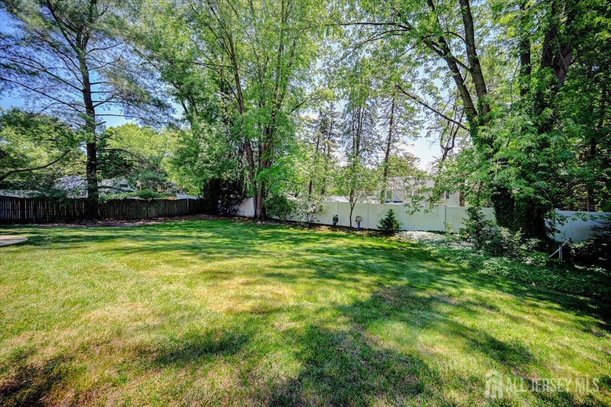 28 Morningside Drive Old Bridge NJ 08857
