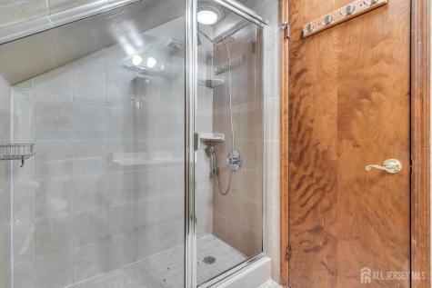 20 Sheldon Place Piscataway NJ 08854