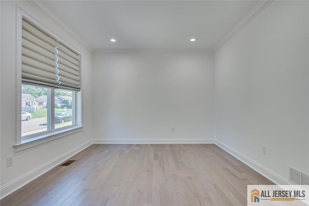 23 Dalton Place Edison NJ 08817